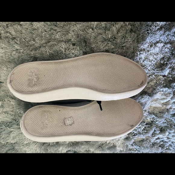 COACH black & white sneakers NEW! Size 9 - Picture 3 of 4